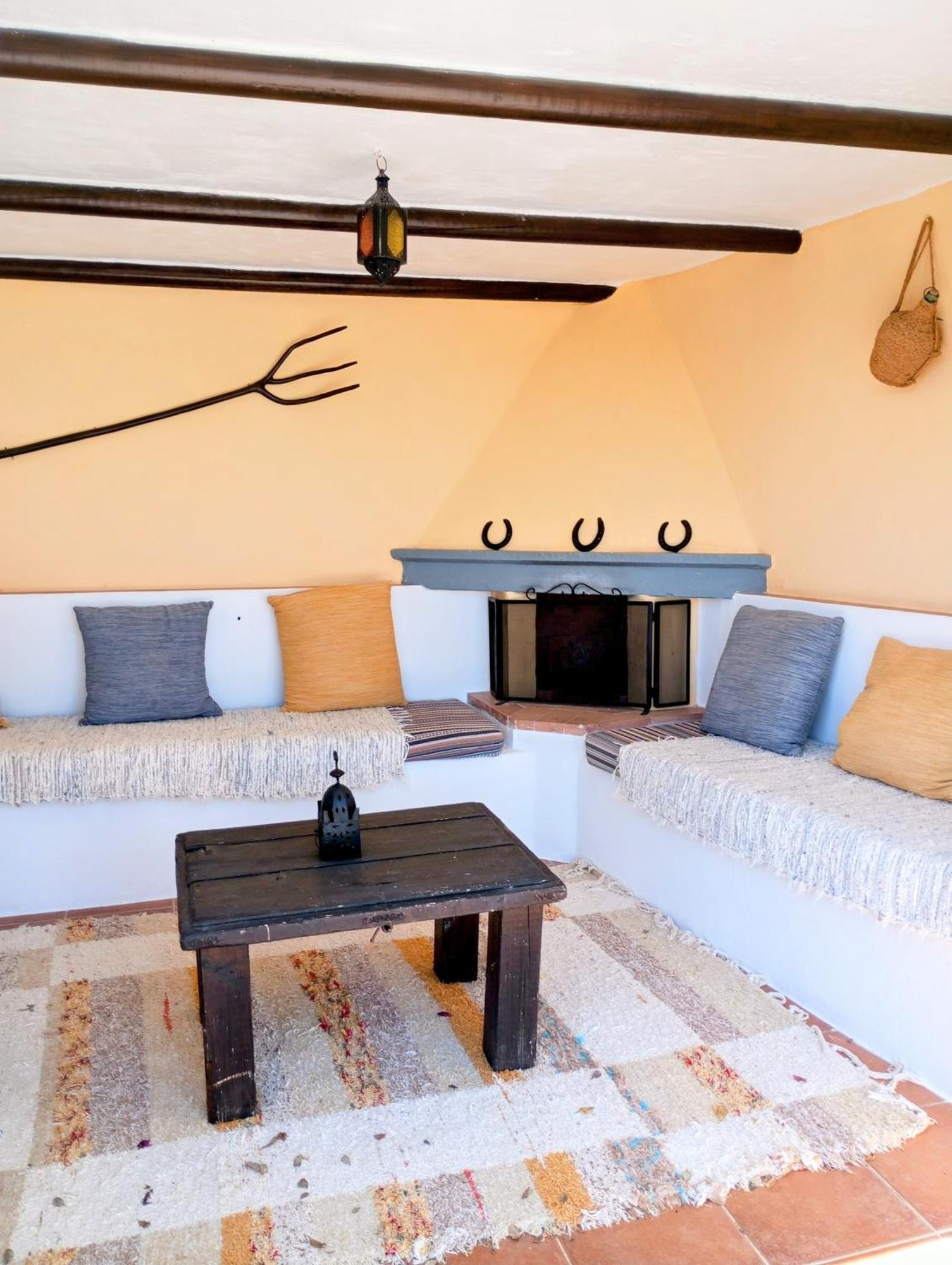 Casa Miguel Montefrio *
